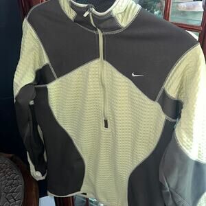 Nike Fit Therma green half zip jacket Large